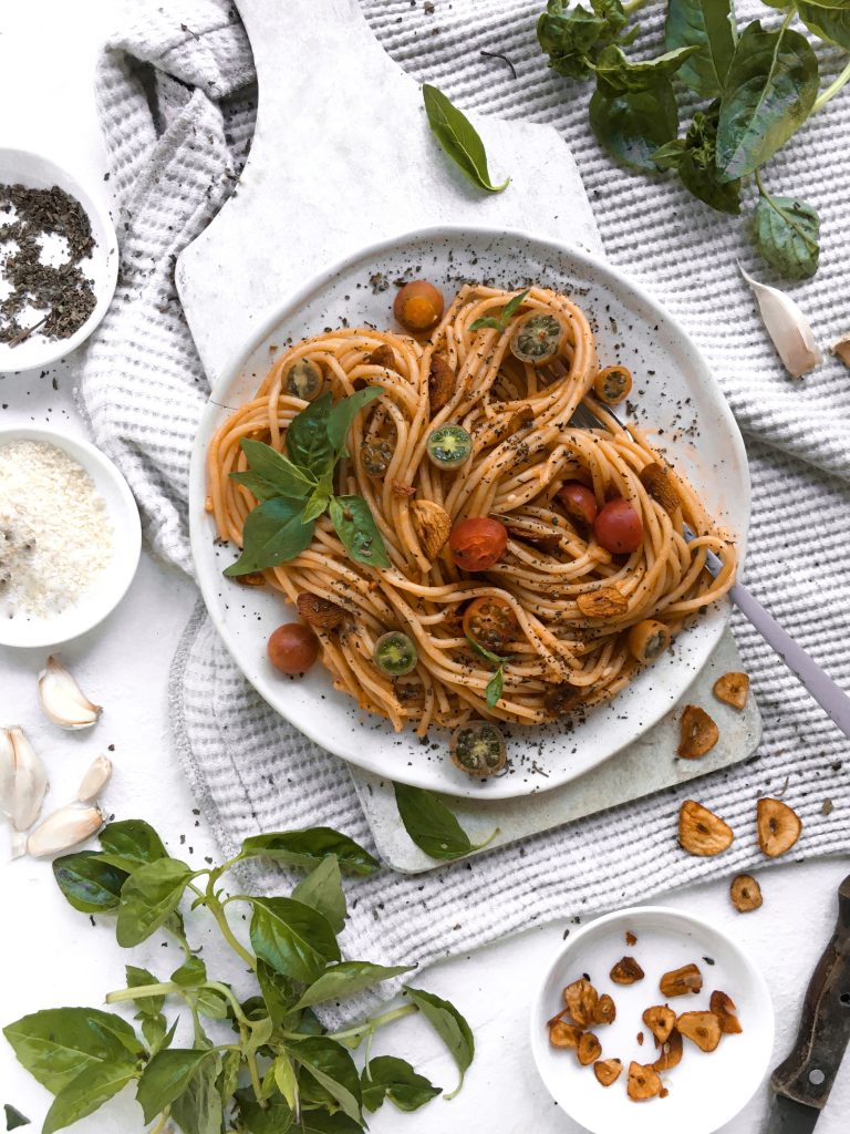 Garlic Butter Pasta - TheFoodSnaps